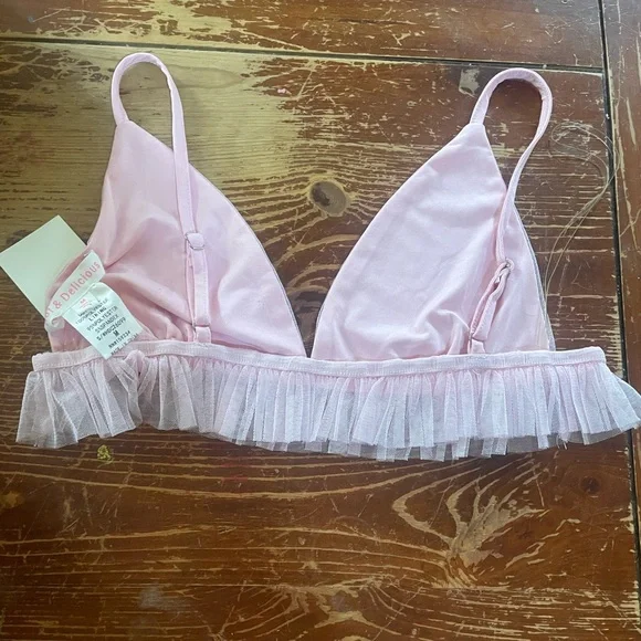 Pink Ruffled Bralette - Picture 4 of 4
